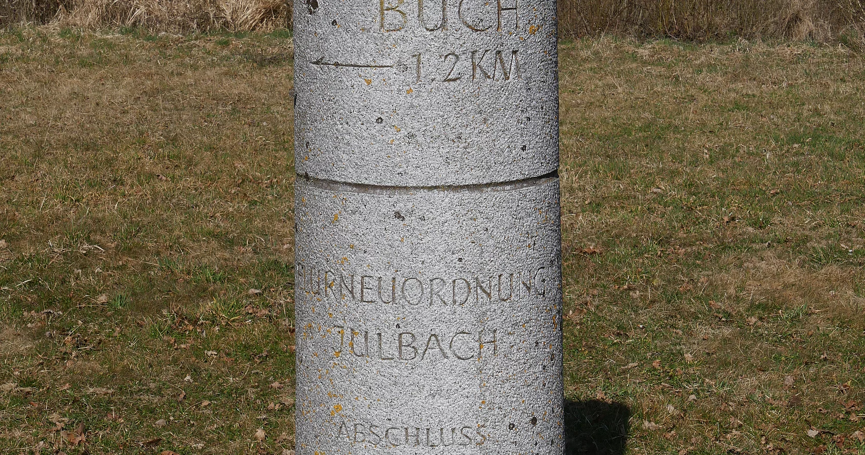 Granitstele Flurneuordnung Granitstele